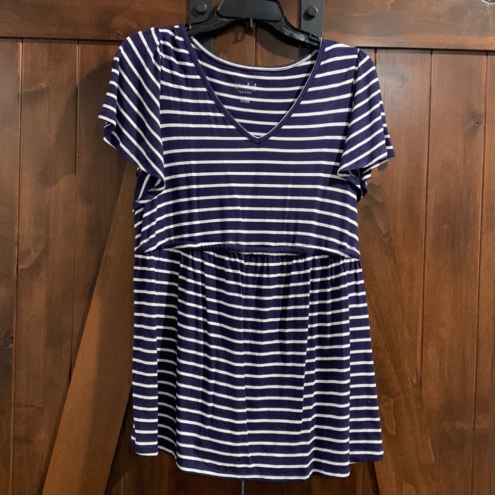 Maternity medium blouse